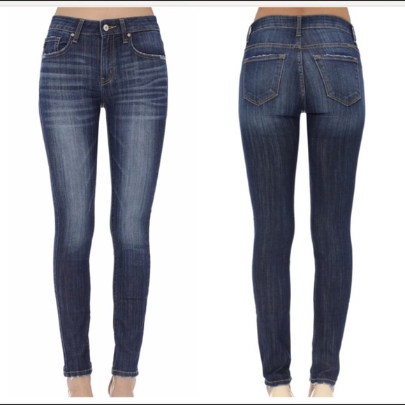 KanCan Denim - NWT KanCan Whiskered Dark Wash Midrise Skinny Jean